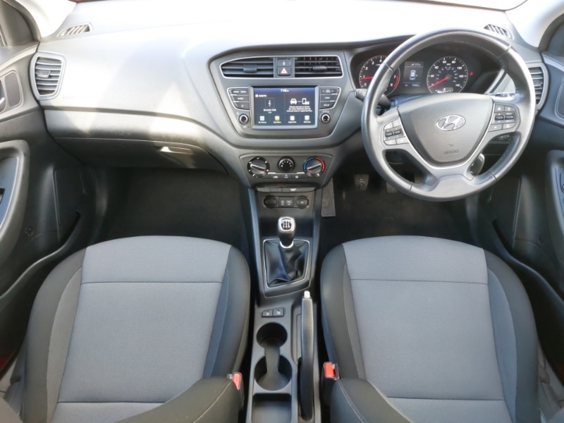 Used Hyundai i20 2019 for sale - 78211350: Photo 2