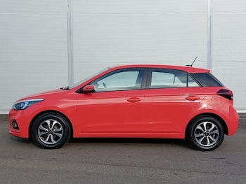 Used Hyundai i20 2019 for sale - 78211350: Photo