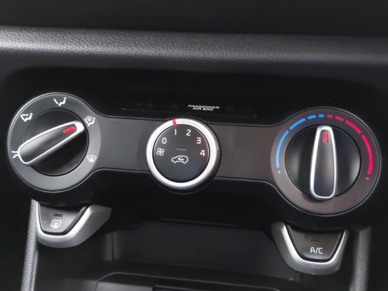 Used Kia Picanto 2022 for sale - 76974894: Photo 15