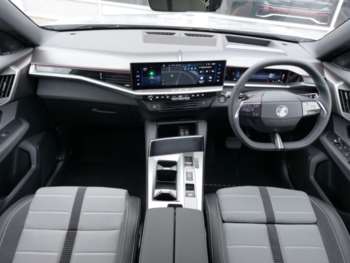Used Vauxhall Grandland 2025 for sale - 74929377: Photo