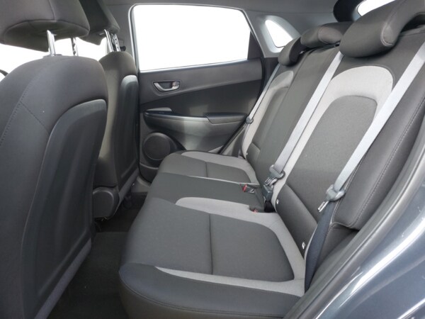 Used Hyundai KONA 2018 for sale - 76233326: Photo 6