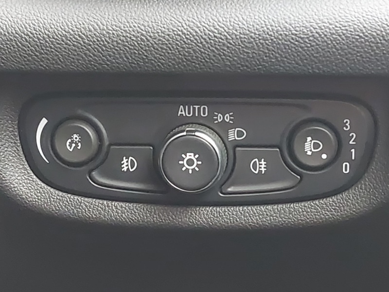 Used Vauxhall Insignia 2018 for sale - 77644961: Photo 12