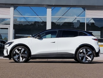 Used Renault Megane E Tech 2022 for sale - 76053540: Photo