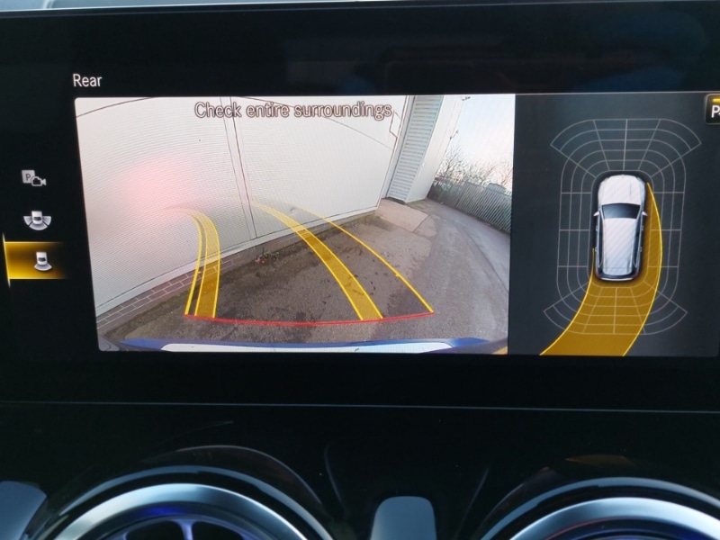 Used Mercedes-Benz GLB 2023 for sale - 77251979: Photo 16