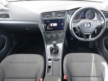Used Volkswagen Golf 2019 for sale - 78202754: Photo