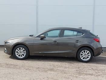 Used Mazda Mazda3 2016 for sale - 79461282: Photo