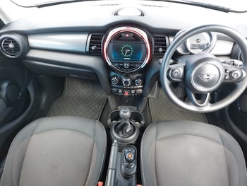 Used MINI Hatch 2019 for sale - 79126447: Photo