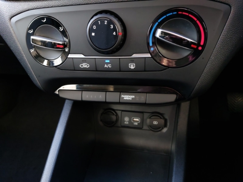 Used Hyundai i20 2020 for sale - 76795384: Photo 13