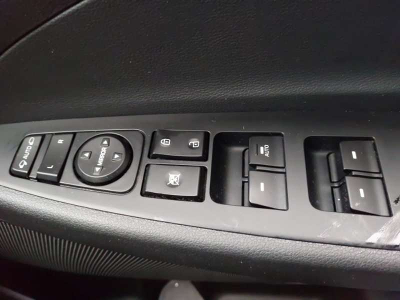 Used Hyundai TUCSON 2018 for sale - 76983262: Photo 12