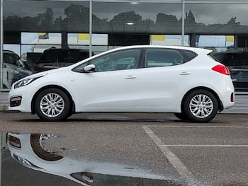 Used Kia Ceed 2016 for sale - 79839767: Photo