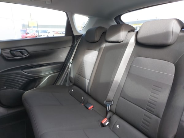 Used Hyundai BAYON 2025 for sale - 76199240: Photo 6