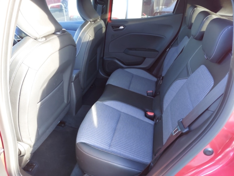 Used Renault Clio 2024 for sale - 76066740: Photo 6
