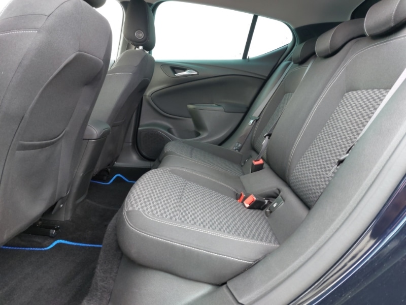 Used Vauxhall Astra 2019 for sale - 76403541: Photo 6
