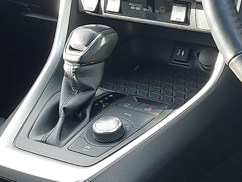 Used Toyota RAV4 2019 for sale - 76354436: Photo 11