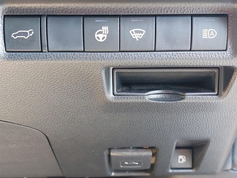 Used Toyota RAV4 2019 for sale - 76354436: Photo 13