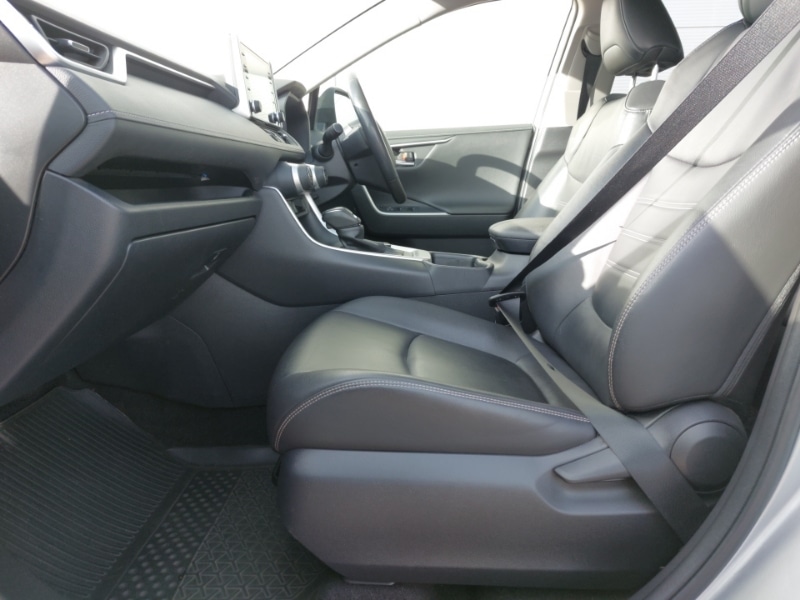 Used Toyota RAV4 2019 for sale - 76354436: Photo 5
