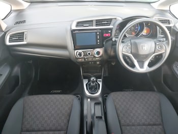 Used Honda Jazz 2016 for sale - 77324900: Photo