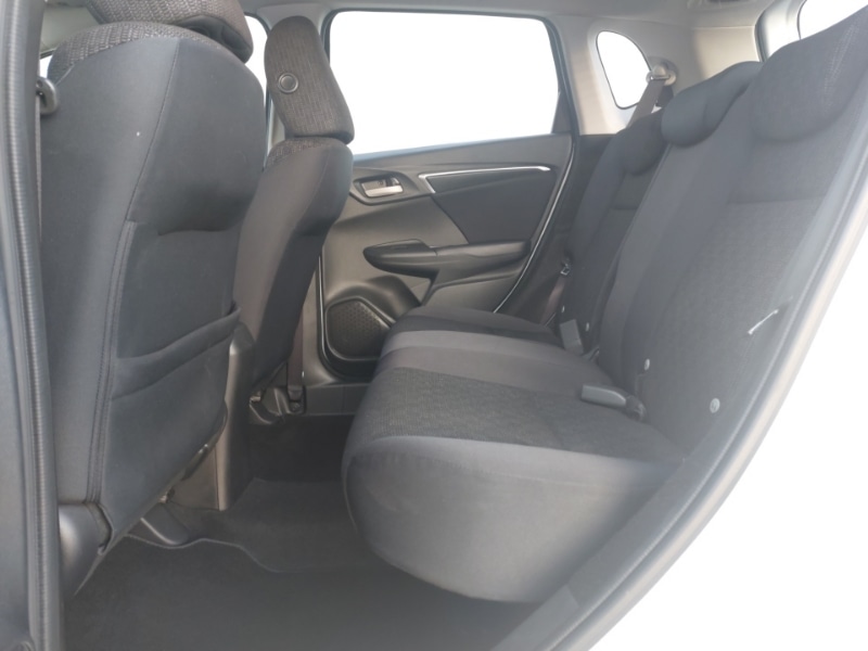 Used Honda Jazz 2016 for sale - 77324900: Photo 6