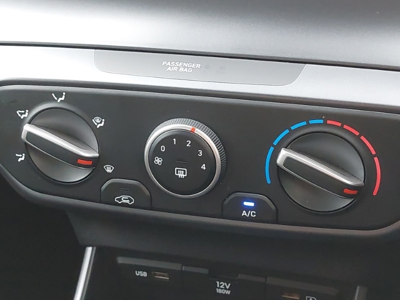 Used Hyundai i20 2023 for sale - 78155769: Photo 15