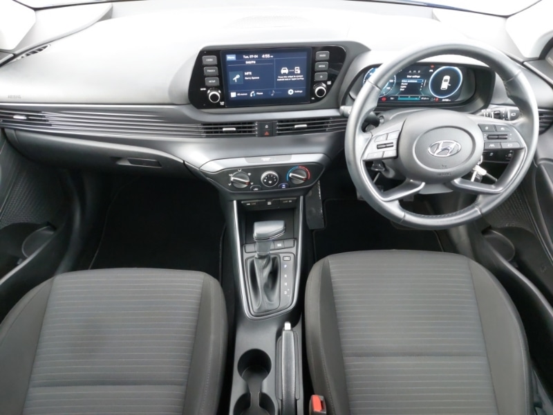 Used Hyundai i20 2023 for sale - 78155769: Photo 2