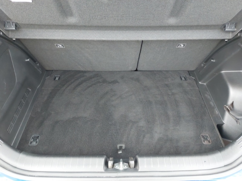 Used Hyundai i20 2023 for sale - 78155769: Photo 8