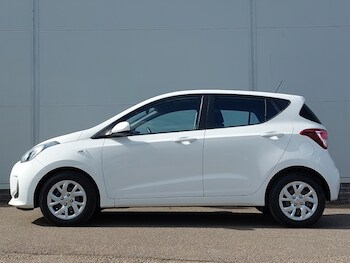 Used Hyundai i10 2019 for sale - 78346517: Photo