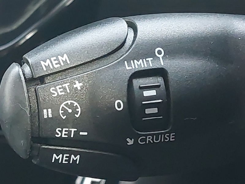 Used Peugeot 2008 2021 for sale - 78085240: Photo 17