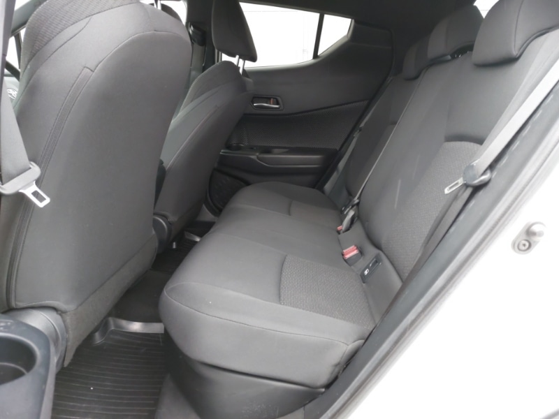 Used Toyota C-HR 2019 for sale - 78147060: Photo 6