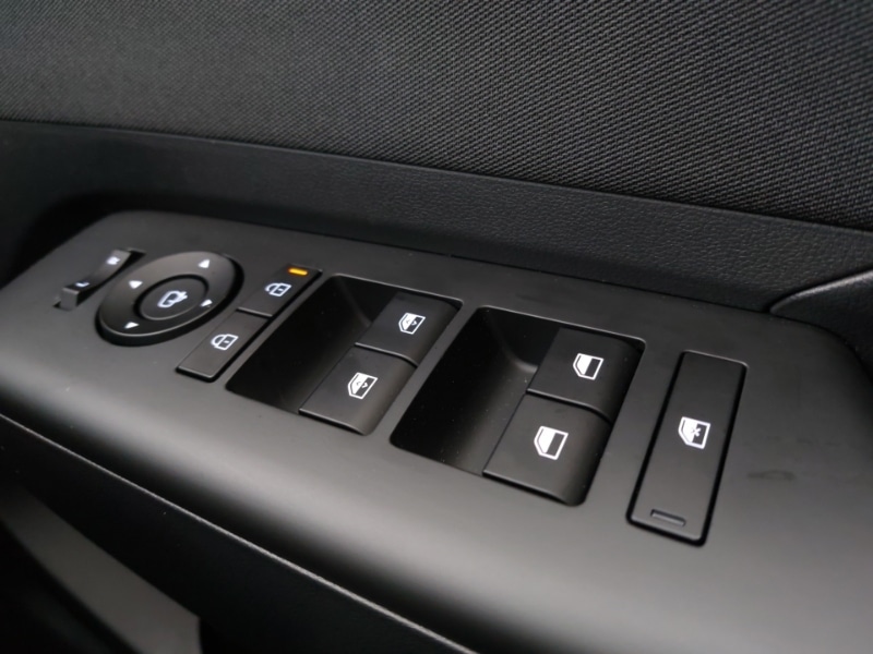 Used Hyundai KONA 2025 for sale - 76450785: Photo 12