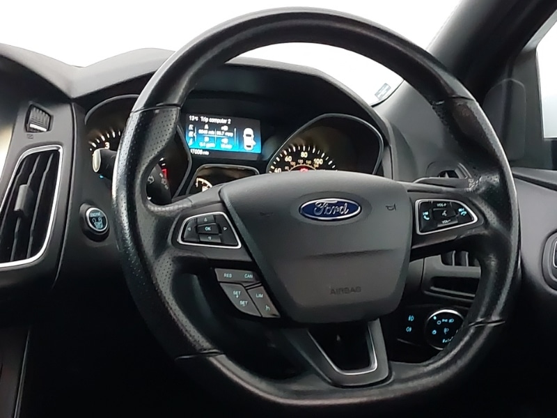 Used Ford Focus 2018 for sale - 76951726: Photo 10