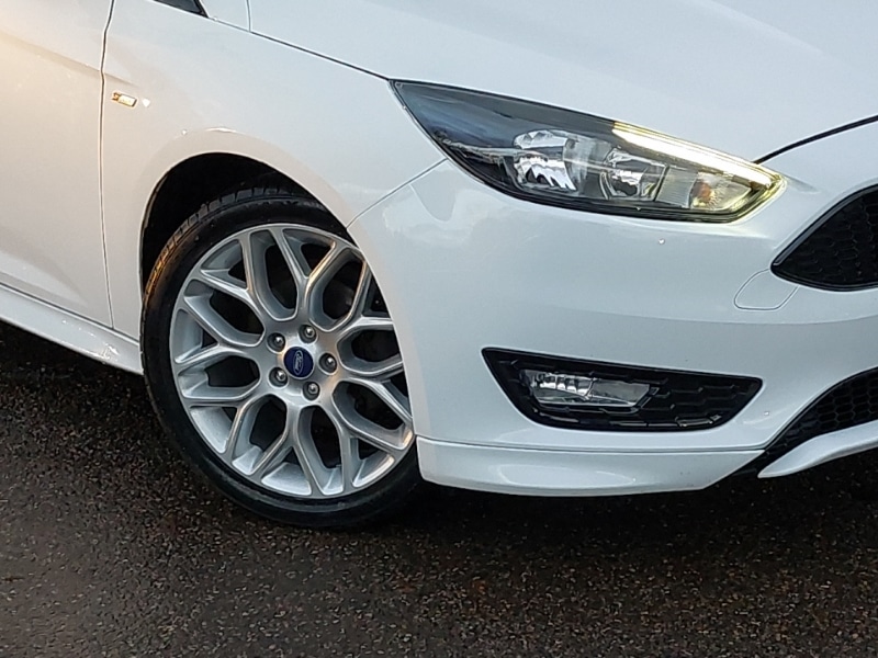 Used Ford Focus 2018 for sale - 76951726: Photo 9