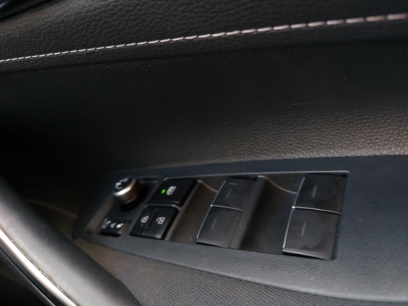 Used Toyota Corolla 2020 for sale - 76630573: Photo 15