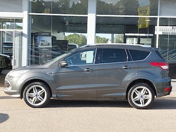 Used Ford Kuga 2016 for sale - 79707311: Photo