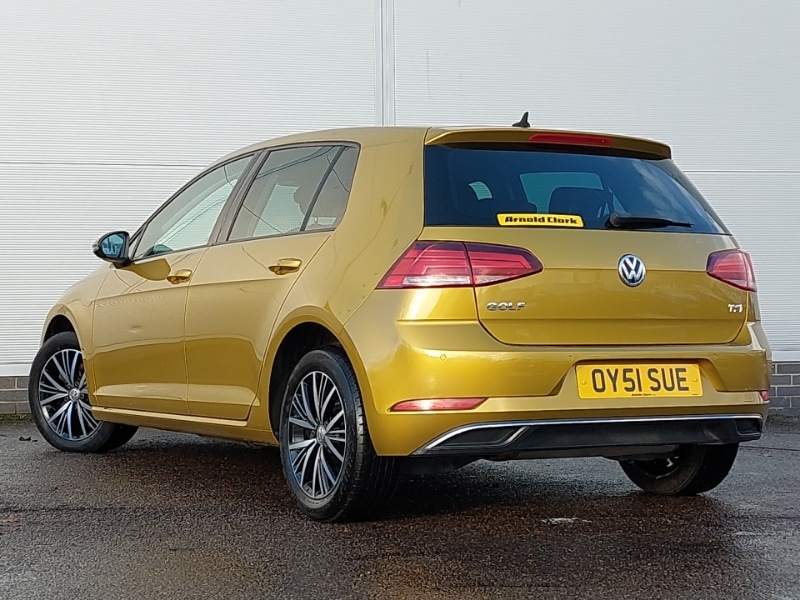 Used Volkswagen Golf 2017 for sale - 76628686: Photo 3