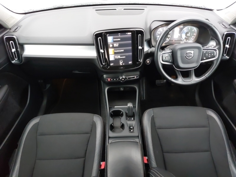 Used Volvo XC40 2018 for sale - 78023631: Photo 2