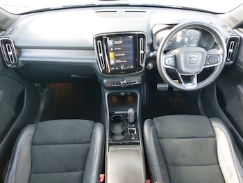 Used Volvo XC40 2018 for sale - 78346498: Photo