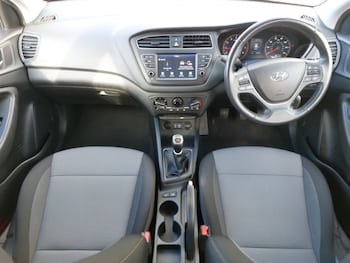Used Hyundai i20 2019 for sale - 78283466: Photo
