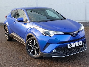 Used Toyota C-HR 2018 for sale - 76983237: Photo