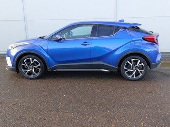 Used Toyota C-HR 2018 for sale - 76983237: Photo