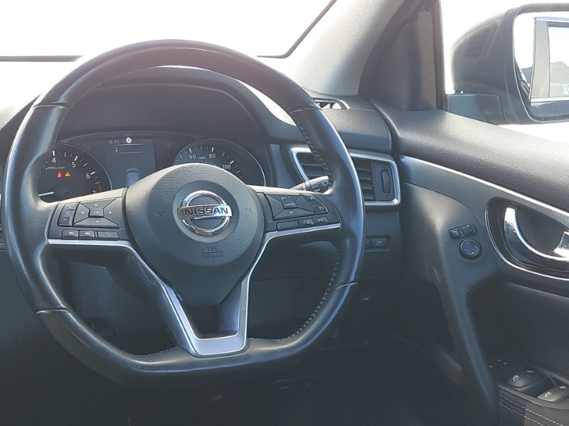 Used Nissan Qashqai 2017 for sale - 77922318: Photo 10