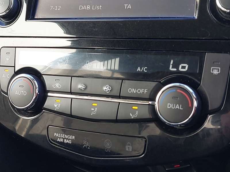 Used Nissan Qashqai 2017 for sale - 77922318: Photo 16