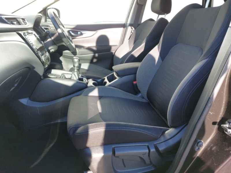 Used Nissan Qashqai 2017 for sale - 77922318: Photo 5