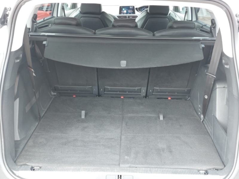 Used Peugeot 5008 2018 for sale - 77165237: Photo 8