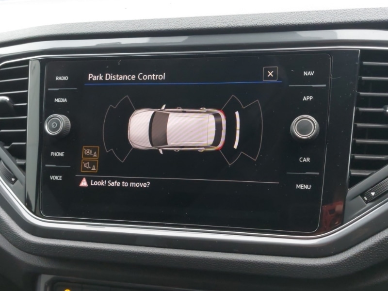 Used Volkswagen T-Roc 2021 for sale - 76556471: Photo 12