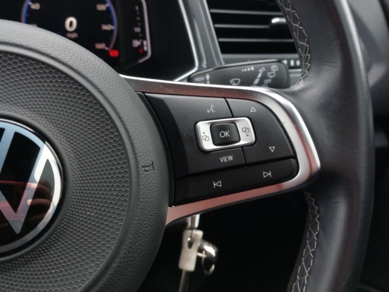 Used Volkswagen T-Roc 2021 for sale - 76556471: Photo 15