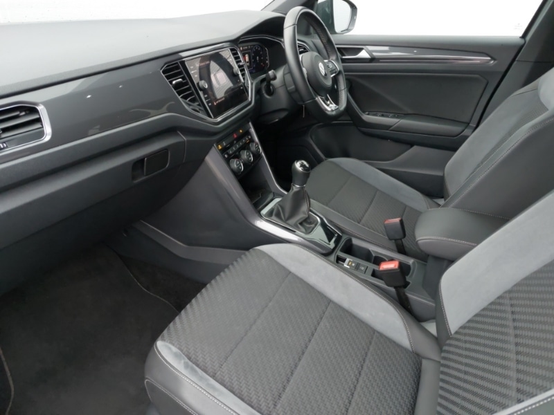 Used Volkswagen T-Roc 2021 for sale - 76556471: Photo 5