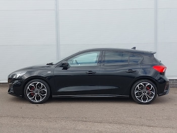 Used Ford Focus 2019 for sale - 78490129: Photo