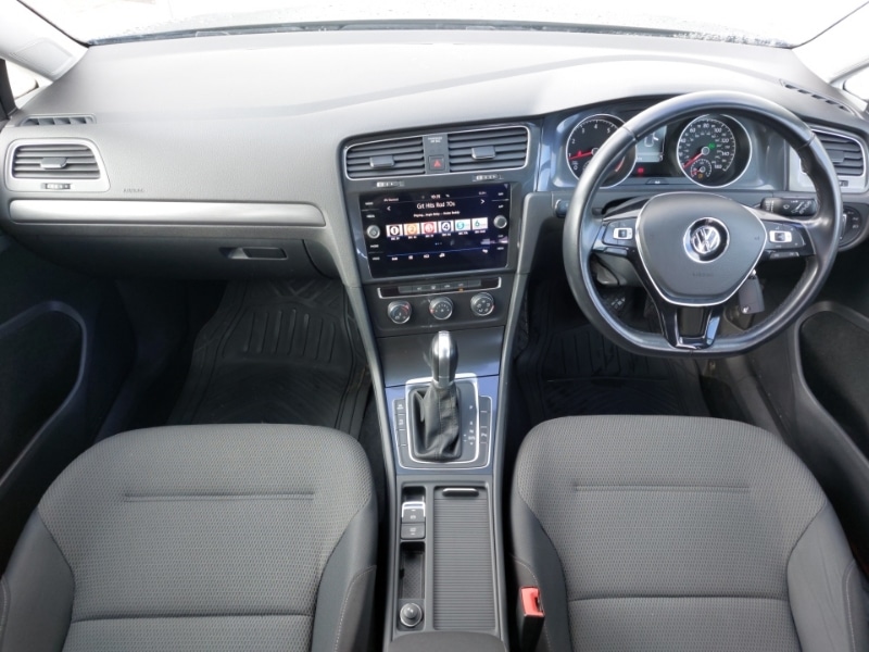 Used Volkswagen Golf 2019 for sale - 78079696: Photo 2