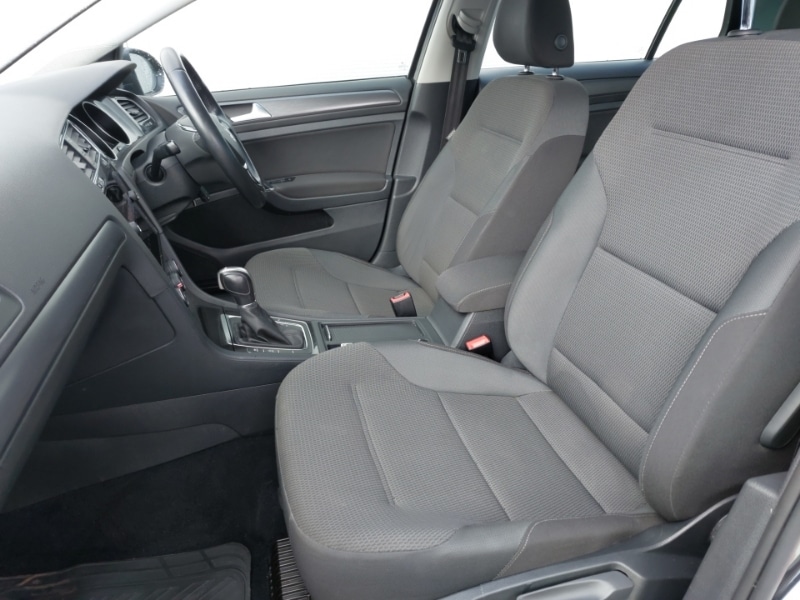 Used Volkswagen Golf 2019 for sale - 78079696: Photo 5