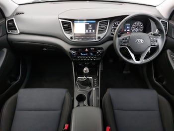 Used Hyundai TUCSON 2018 for sale - 76431649: Photo